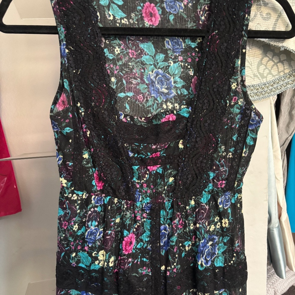 Lace top